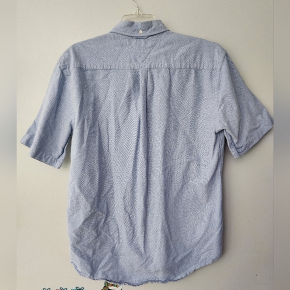 Tommy Hilfiger Button Up Short Sleeve Shirt Size Large - Picture 4 of 4